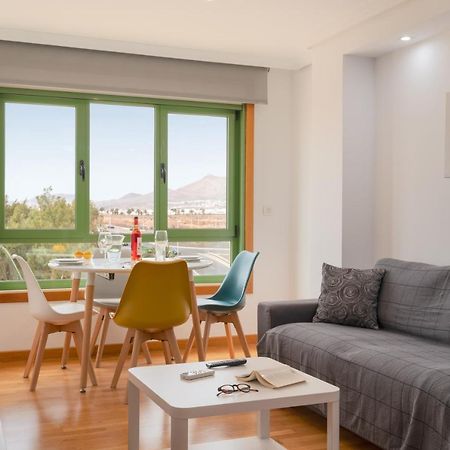 Апартаменты Lanzahost Lux XXI Арресифе Экстерьер фото